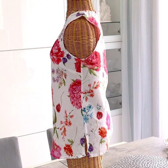 Idillio positano. Beautiful tank. 100% Linen. Flowers.  Like new condition. - Picture 3 of 5